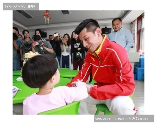 足球明星跨界演出在舞台上展现惊艳球技引发观众热烈反响