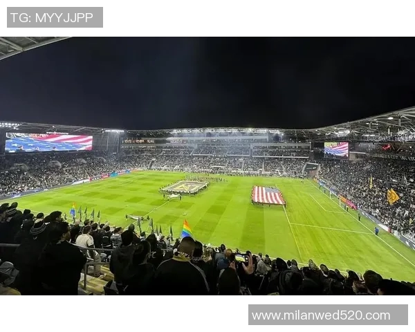 兰字足球明星的传奇故事与他们在绿茵场上的辉煌成就解析