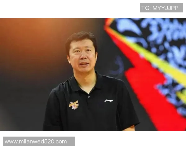 篮球明星王治郅的精彩瞬间与职业生涯回顾照片集锦